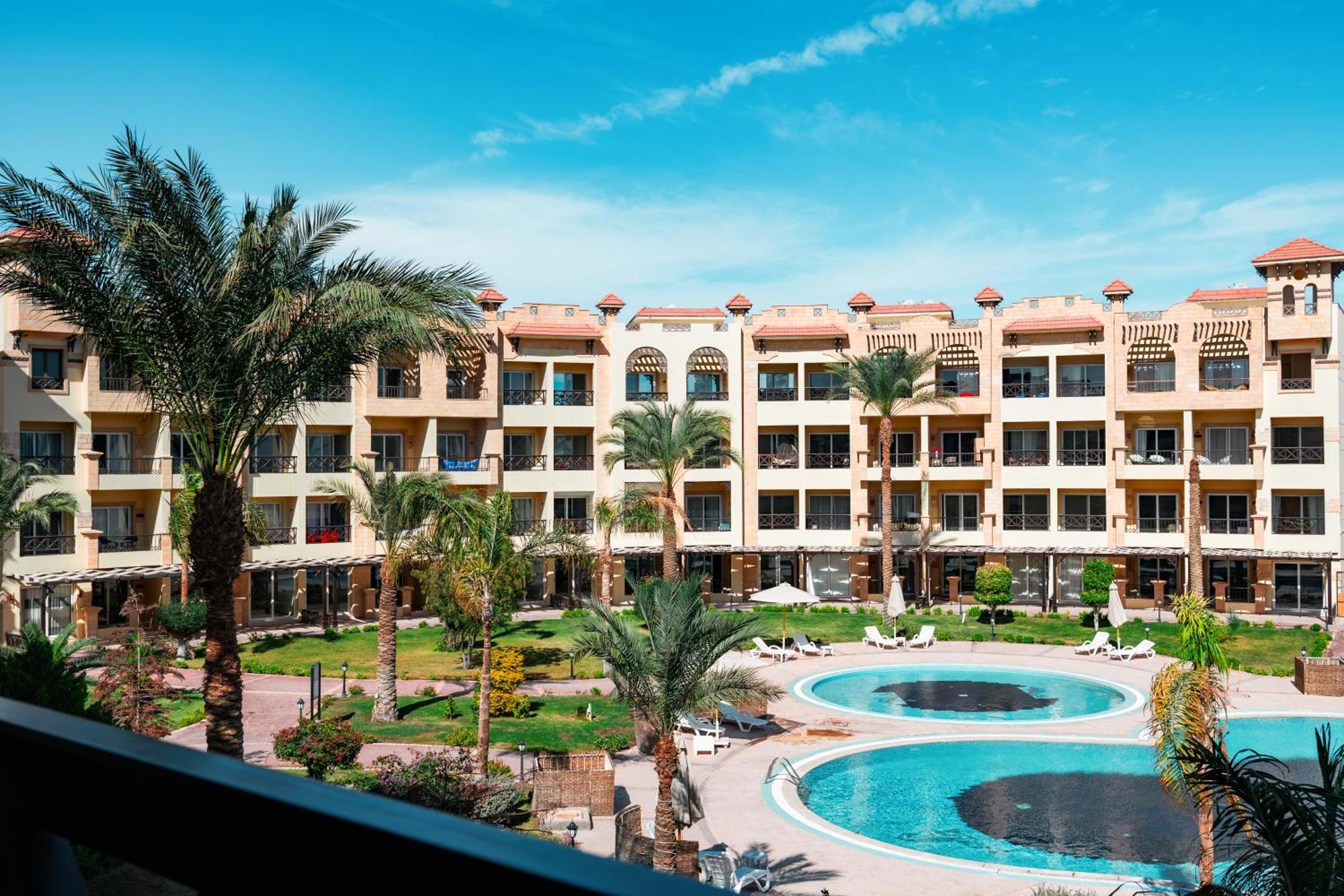 One Bedroom Apartments With Pool View -Al Saraya Sahl Hasheesh By Peaks Hurghada Exteriér fotografie